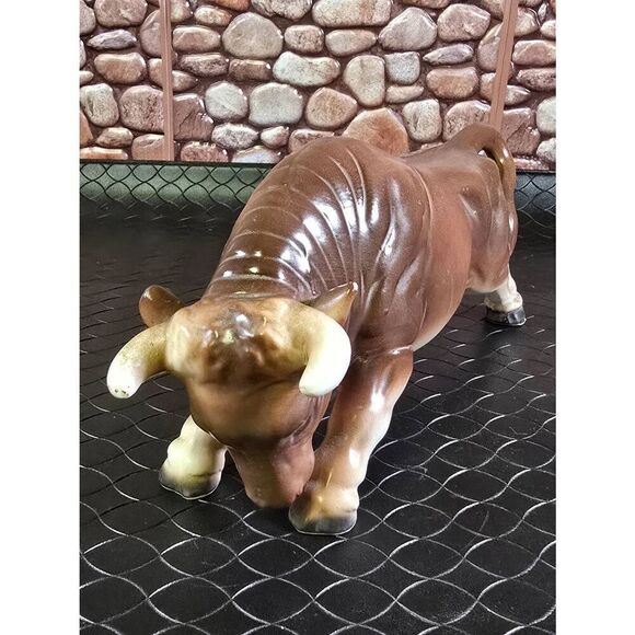 Vintage Porcelain Charging Bull Figurine Made in Japan - Picture 2 of 11